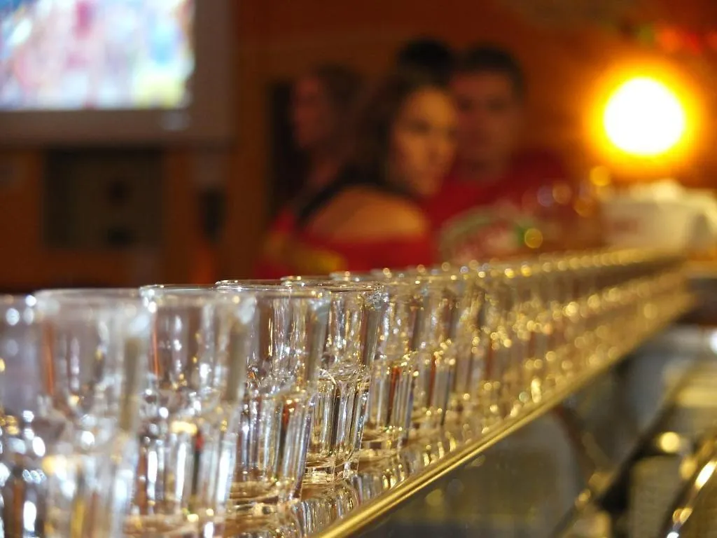 Sunflower Beach Backpacker Hostel & Bar Rimini Italie