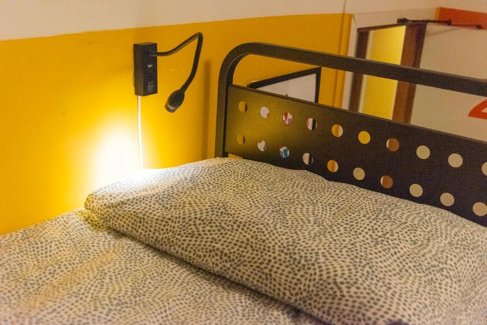 Sunflower Beach Backpacker Hostel & Bar Rimini Włochy